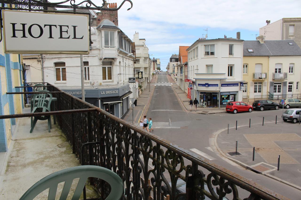Le Voltaire Hotel Berck Bagian luar foto