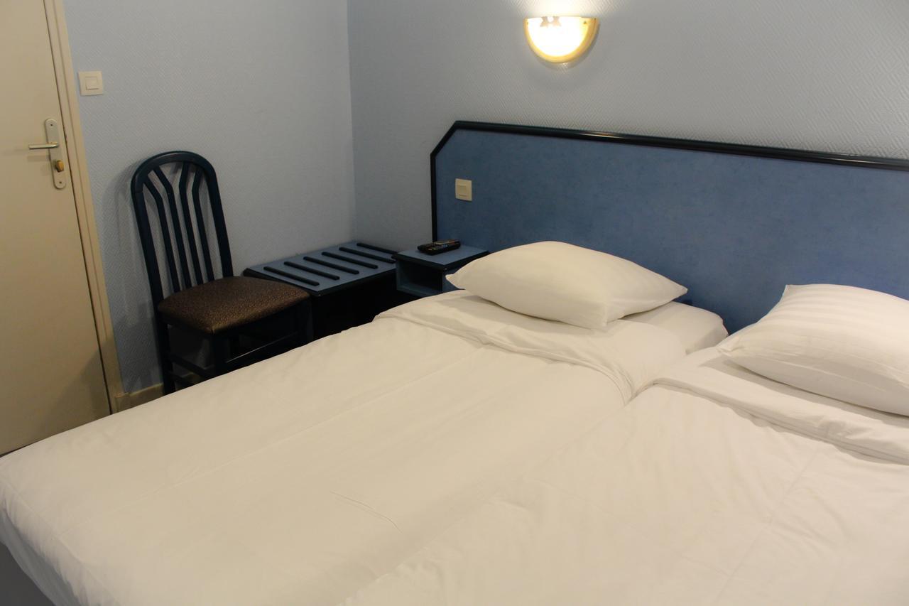 Le Voltaire Hotel Berck Bagian luar foto