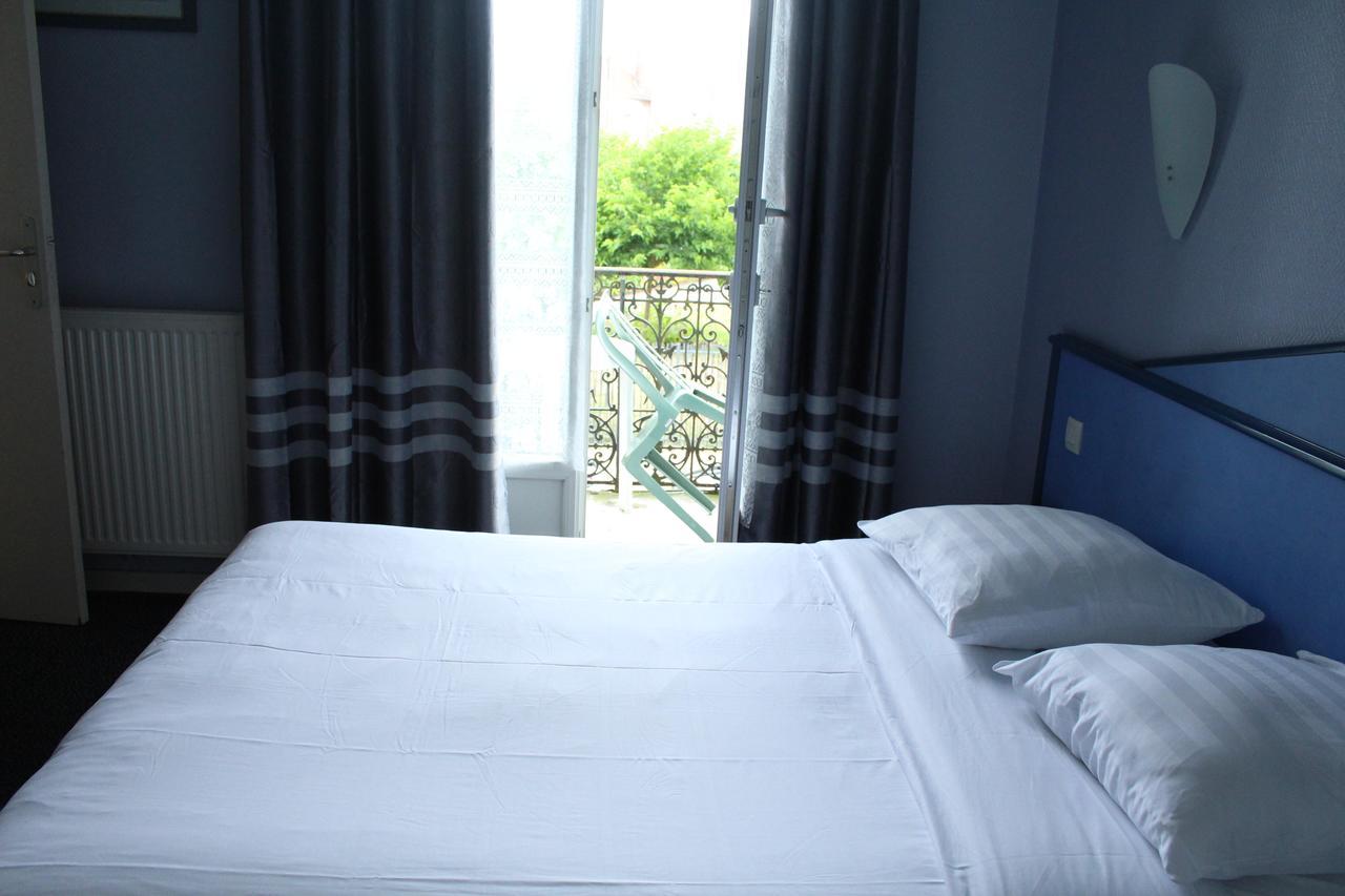 Le Voltaire Hotel Berck Bagian luar foto