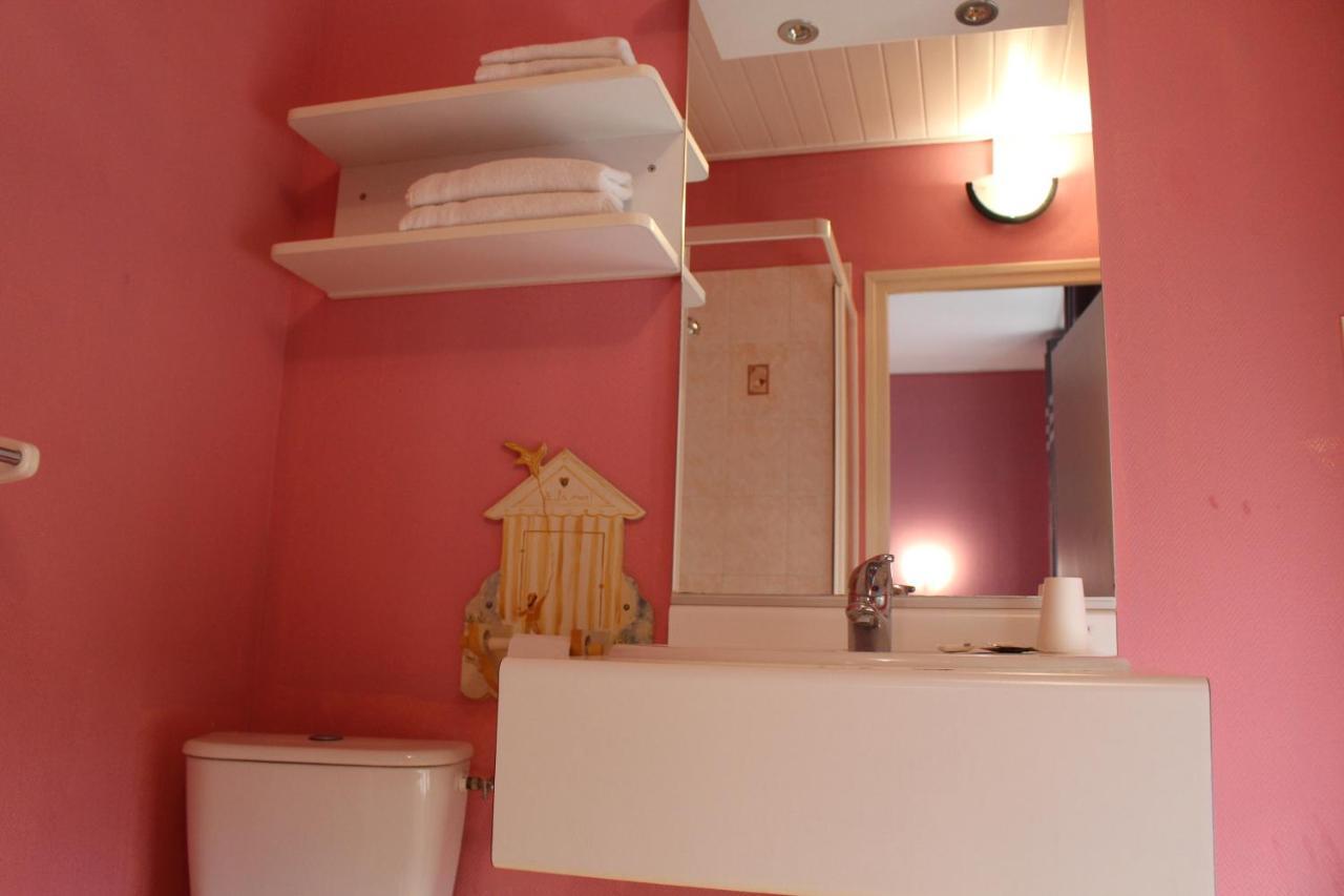 Le Voltaire Hotel Berck Bagian luar foto