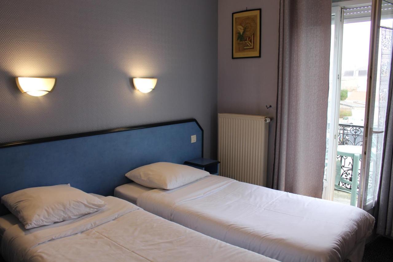 Le Voltaire Hotel Berck Bagian luar foto