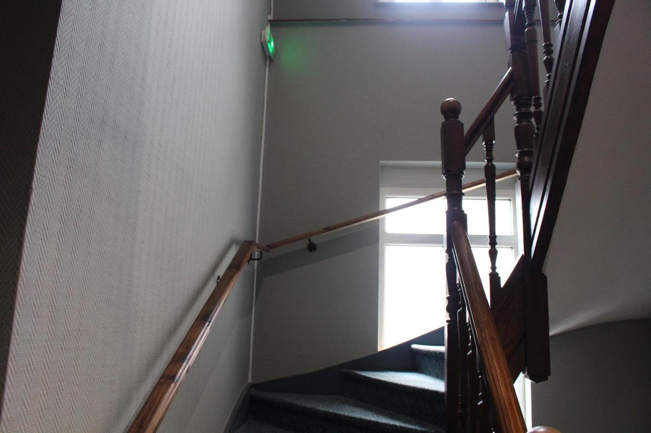 Le Voltaire Hotel Berck Bagian luar foto