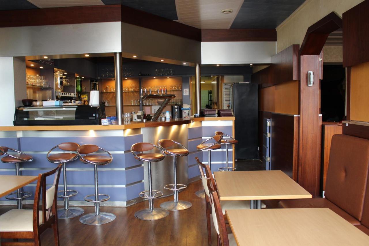 Le Voltaire Hotel Berck Bagian luar foto